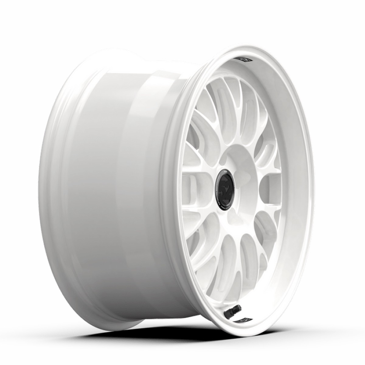 fifteen52 Holeshot RSR 18x95 5x1143 38mm ET 731mm Center Bore Rally White