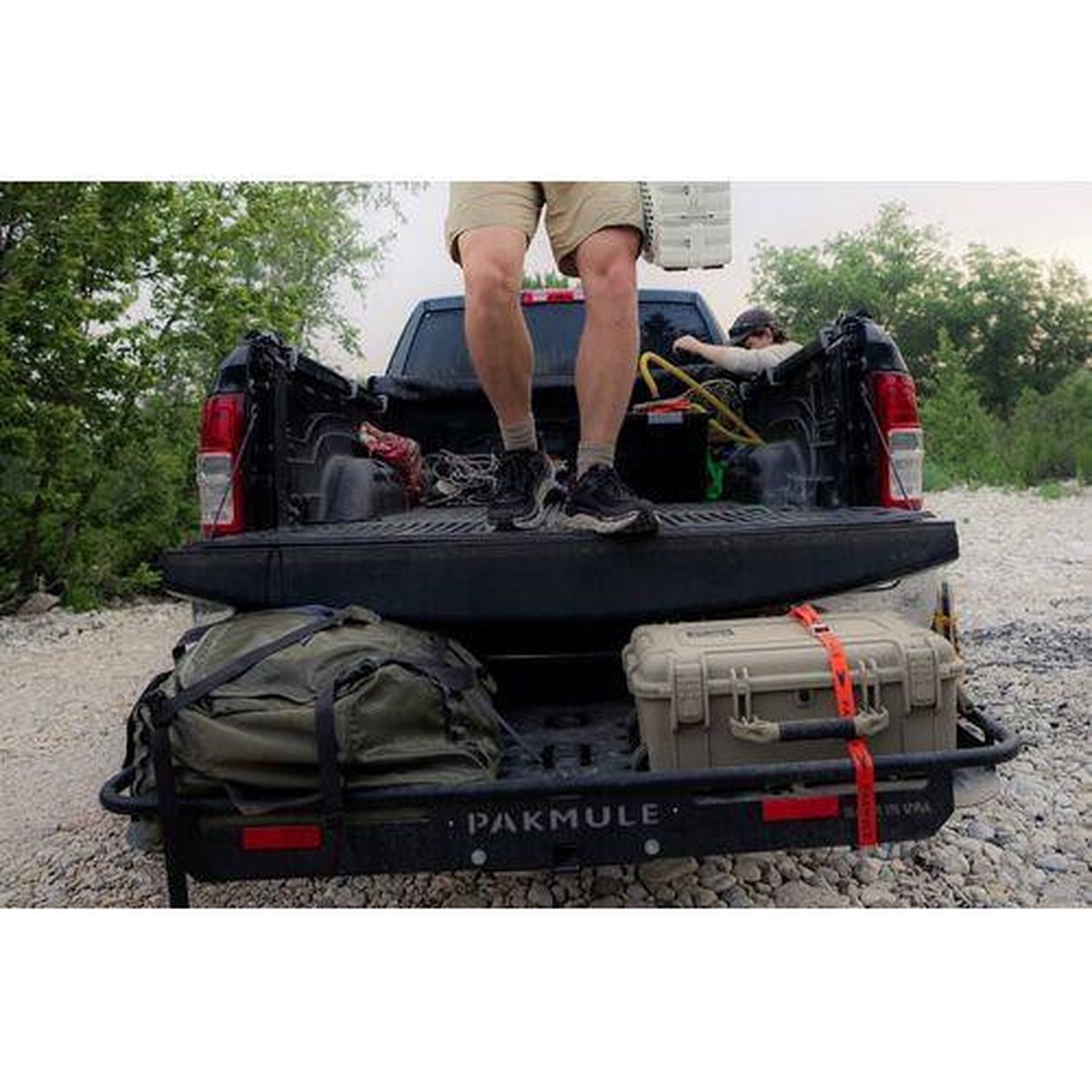 (Black) PAKMULE Scout with Straight Tongue